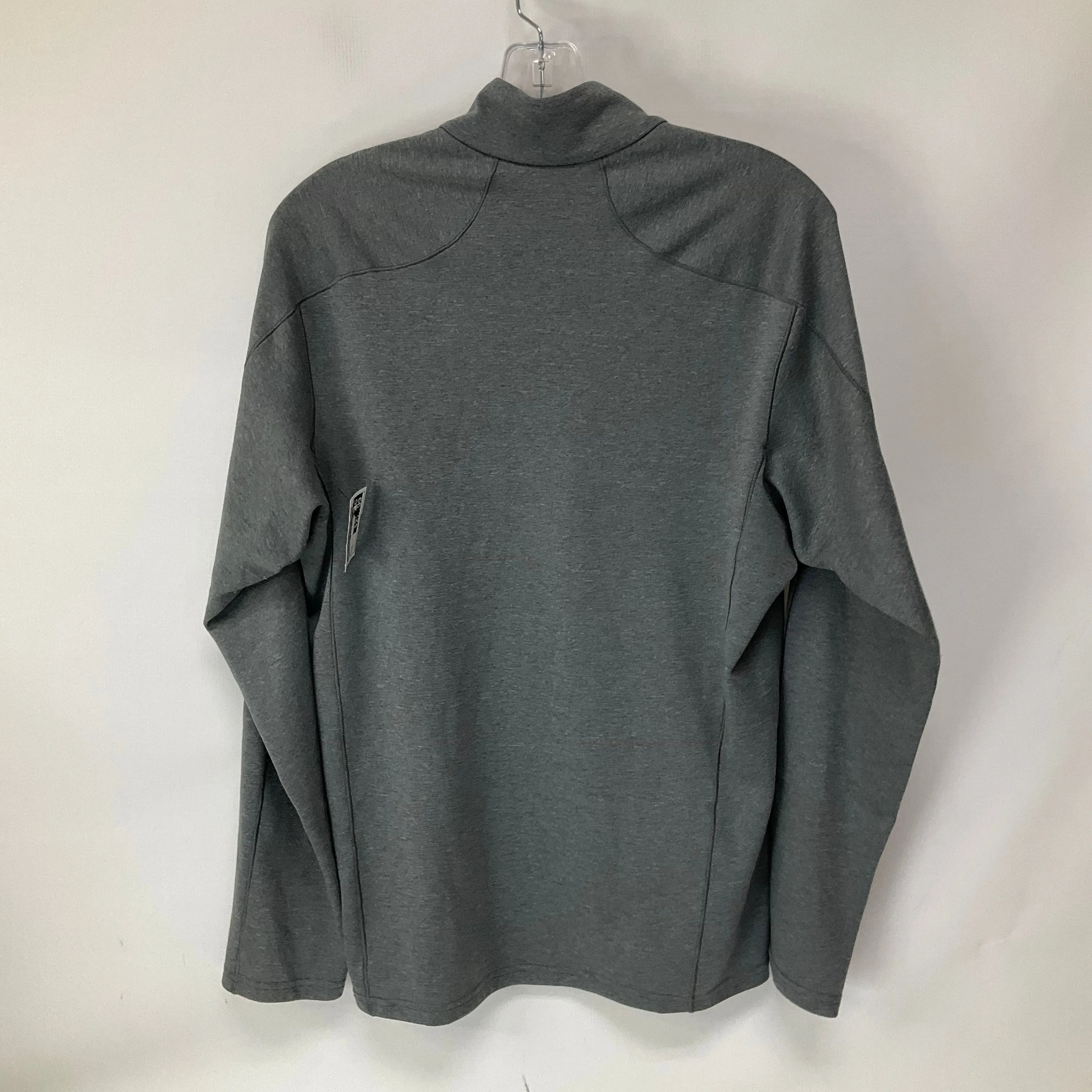 Athletic Top Long Sleeve Collar By Patagonia In Grey, Size: M