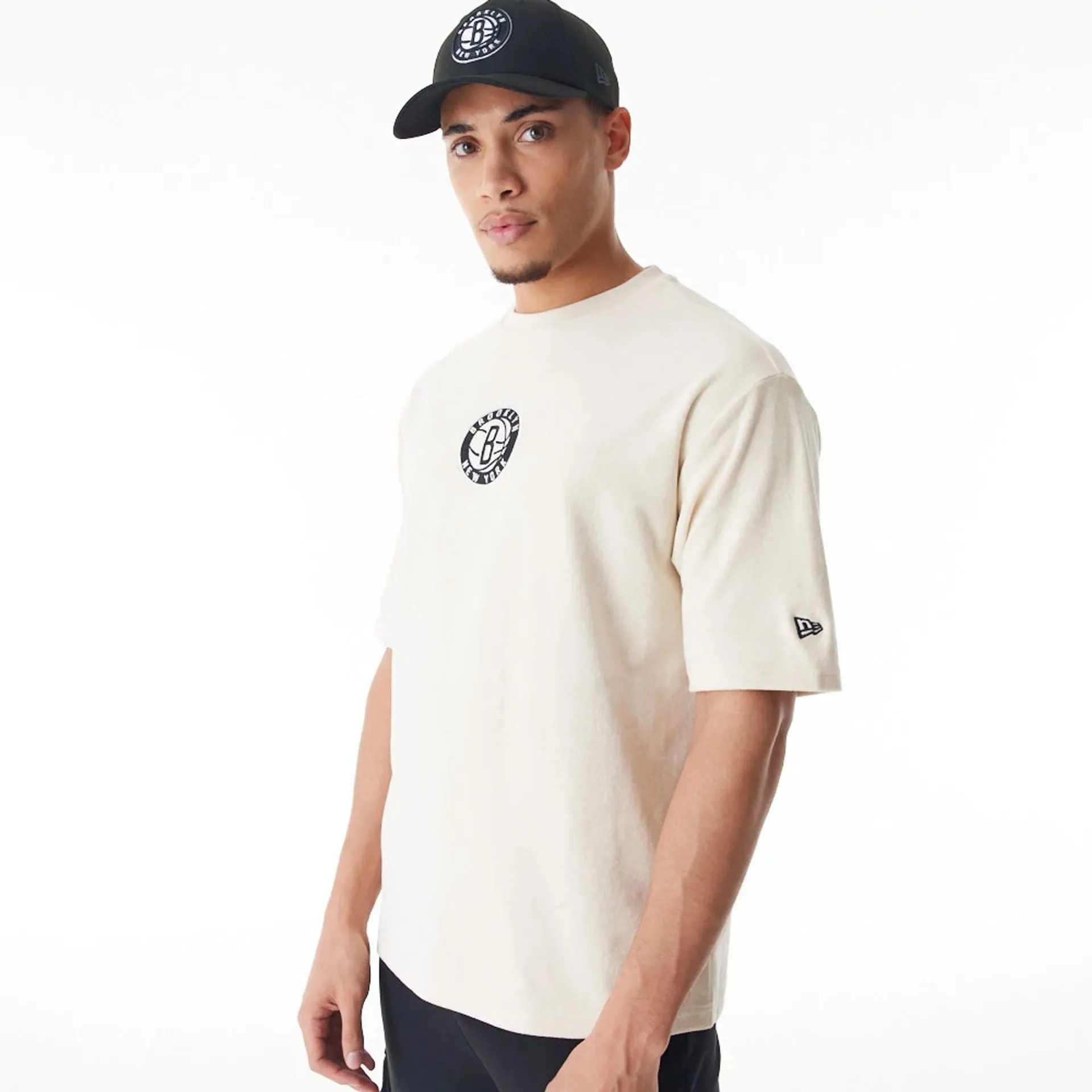 Brooklyn Nets NBA Lifestyle Velour Light Beige Oversized T-Shirt