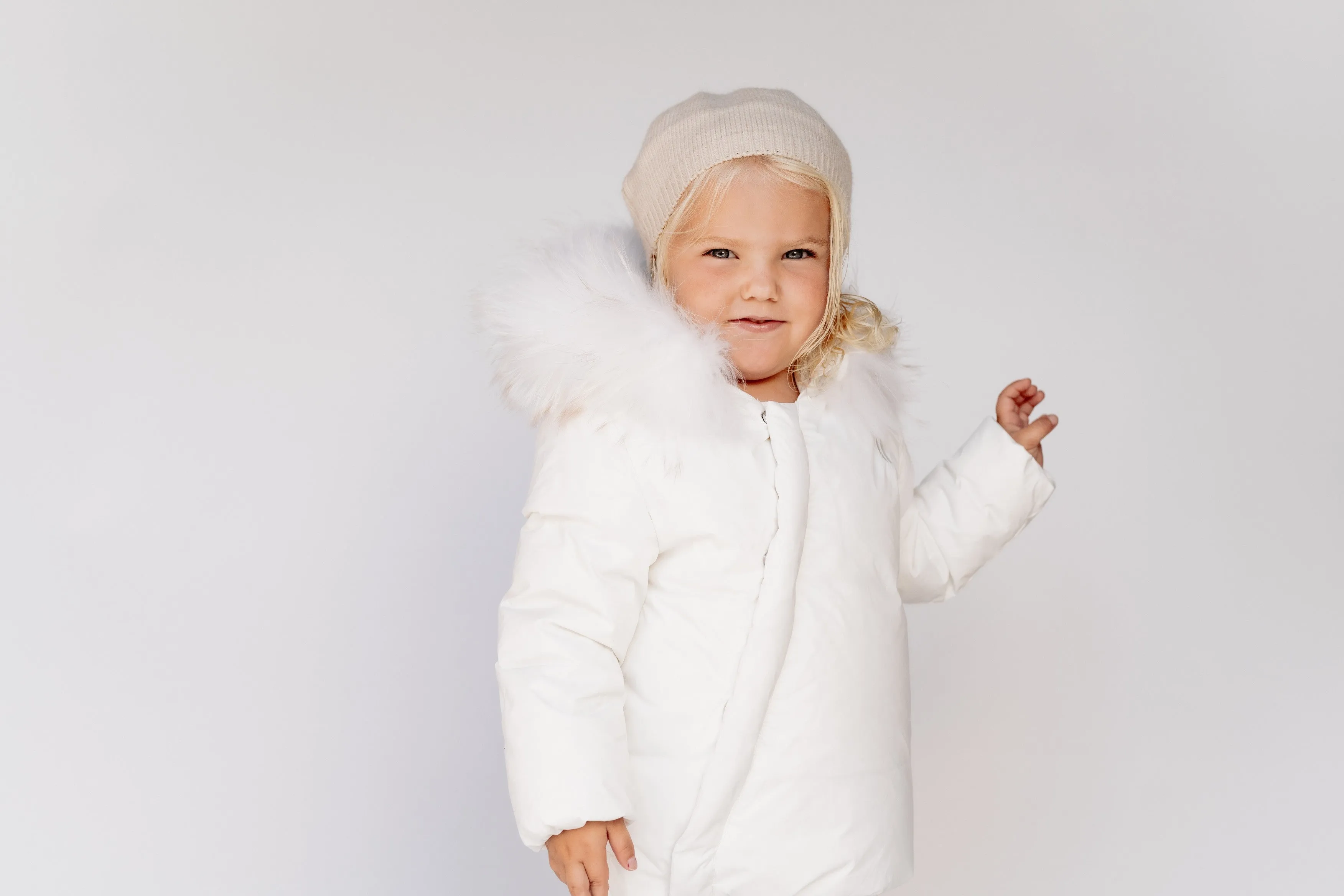 coat side invisible zipper with fur - winter white