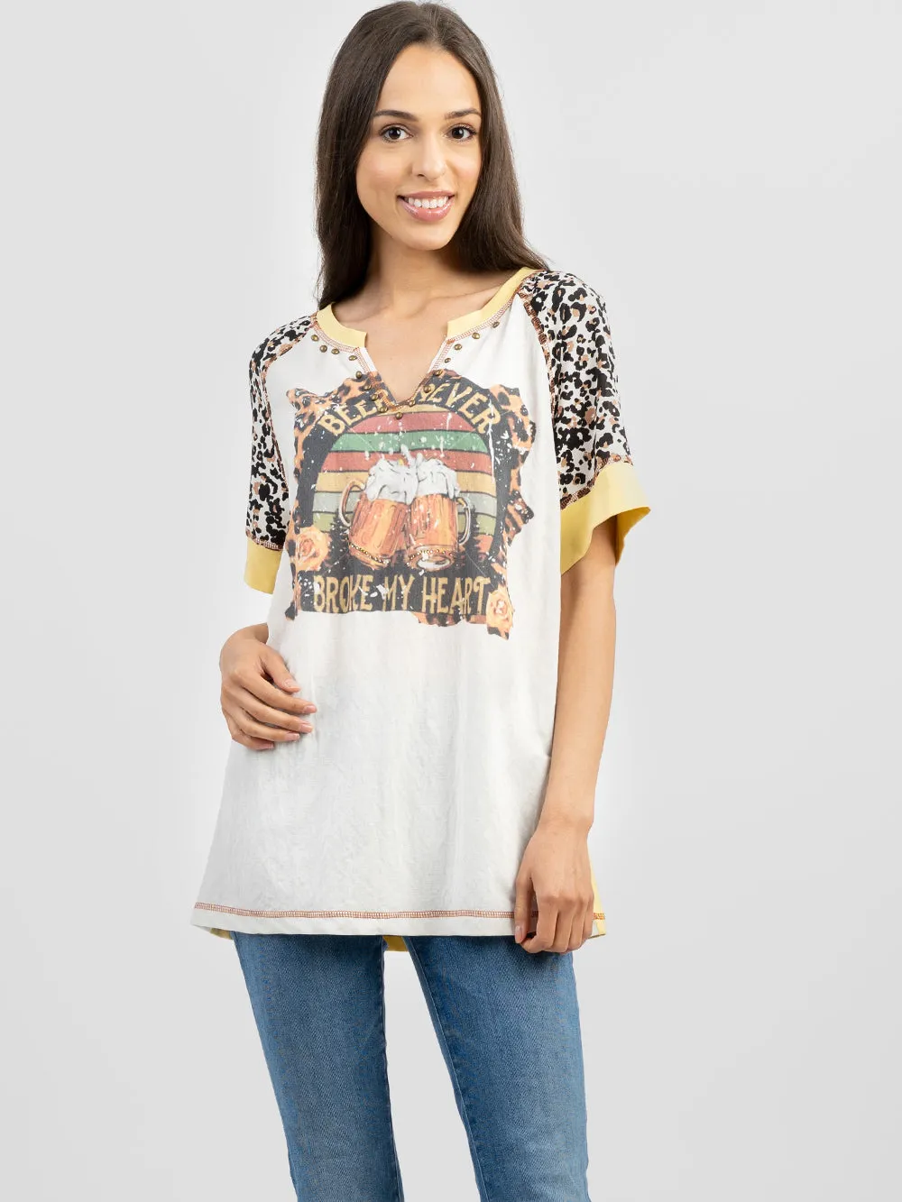 Delila Women Beer Cheering Graphic Leopard V Neck Tee