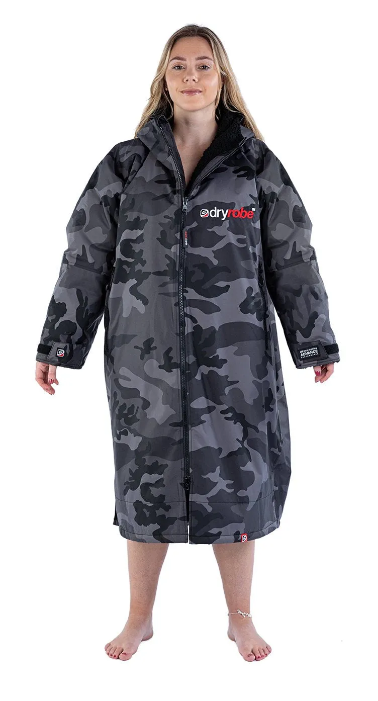 Dryrobe Advance Changing Robe Long Sleeved - Black Camo / Black