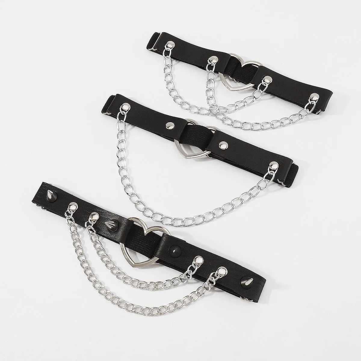 Heart Chained Garter