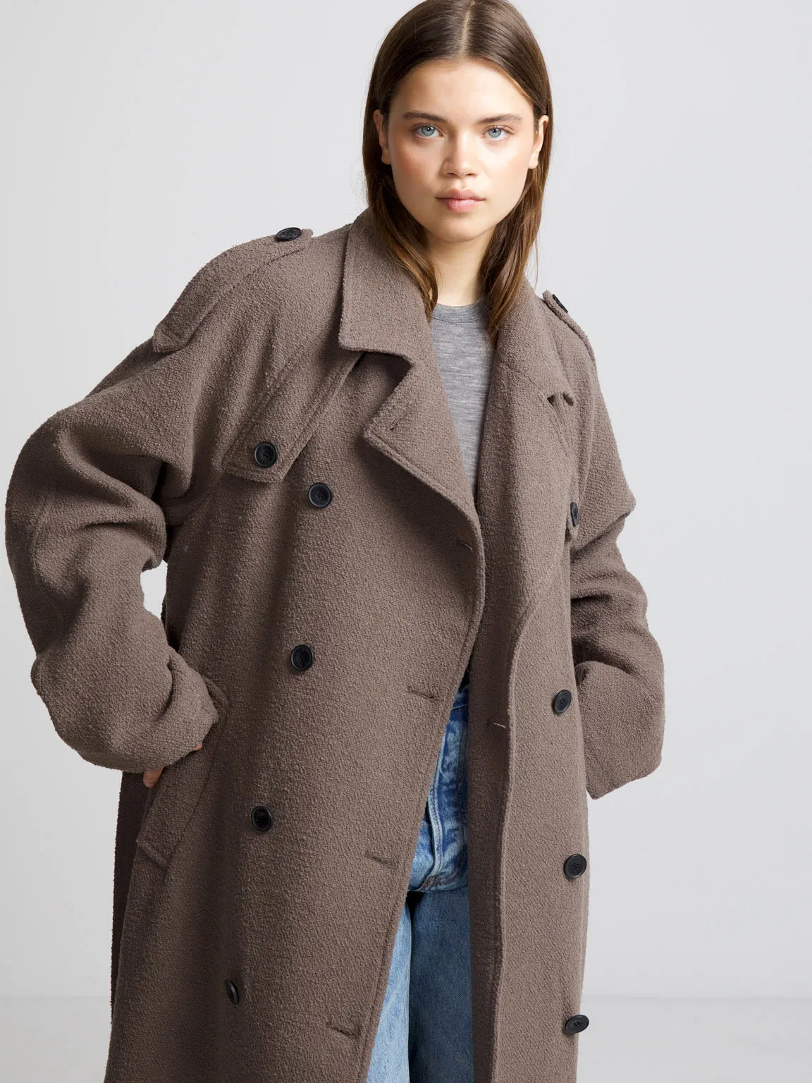 KIRA BOUCLE TRENCHCOAT - GREY BROWN