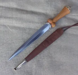 Talhoffer medieval bollock dagger